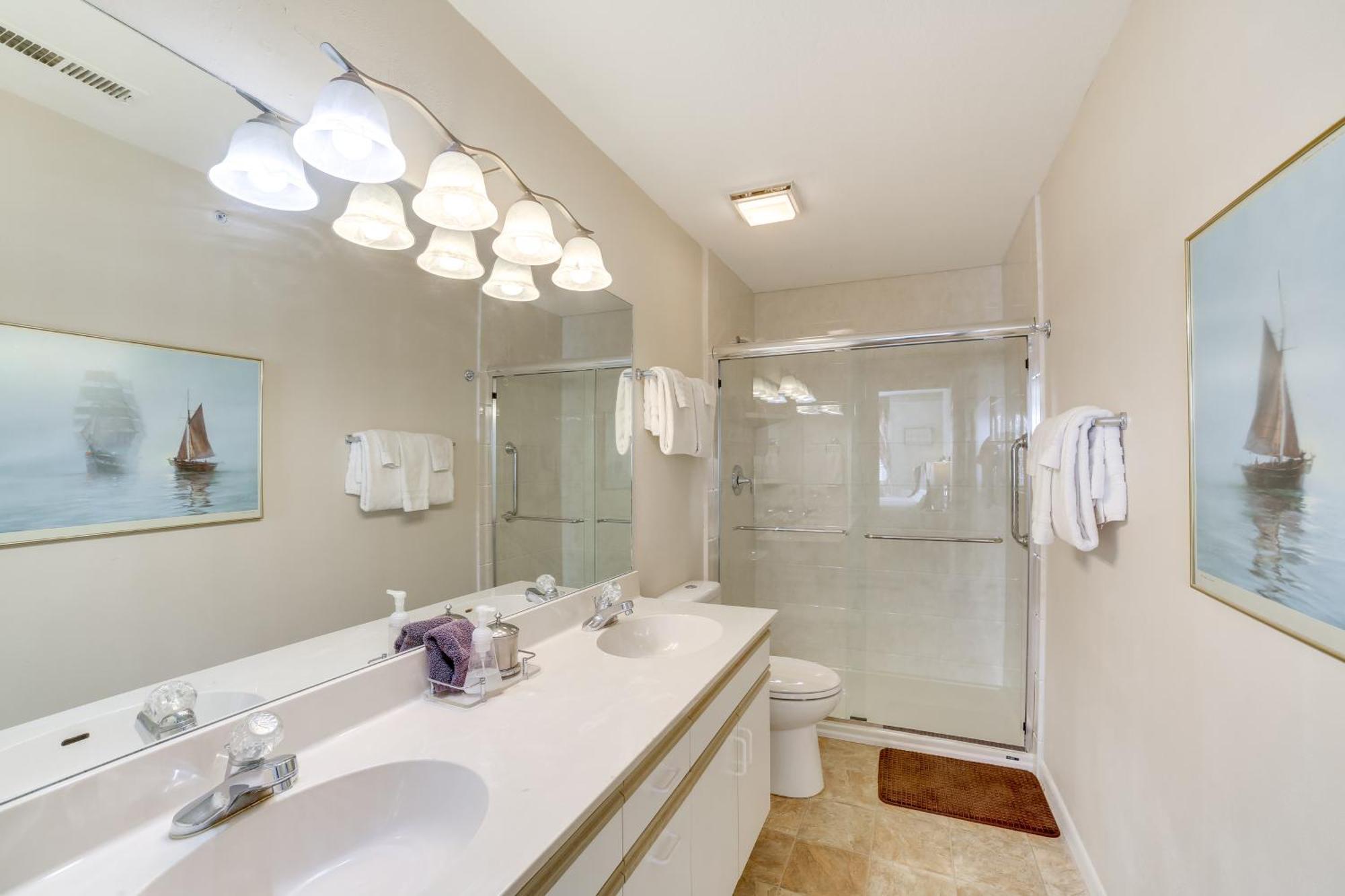 Branson Condo With Balcony, Near Silver Dollar City! Exterior photo