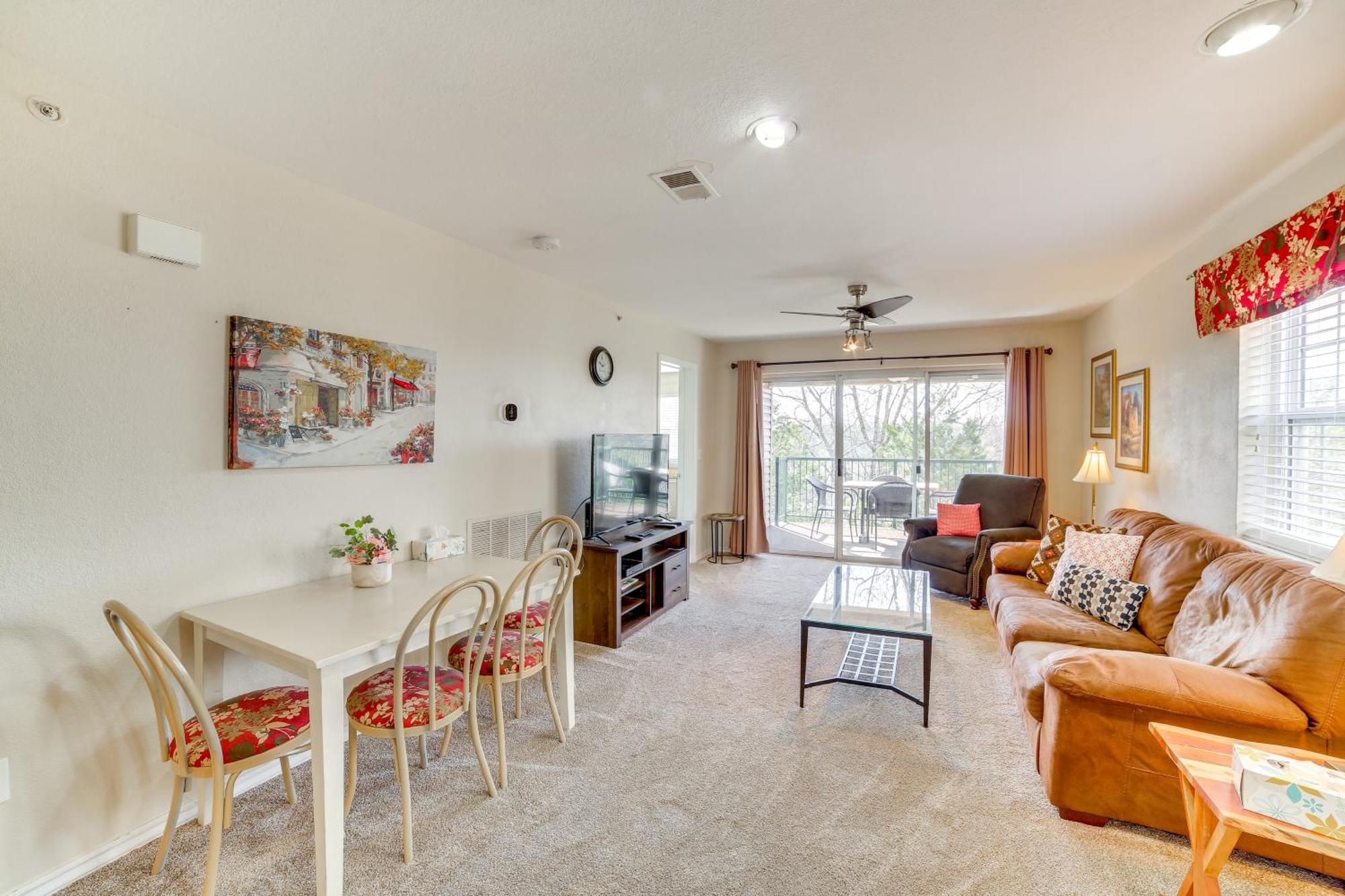 Branson Condo With Balcony, Near Silver Dollar City! Exterior photo